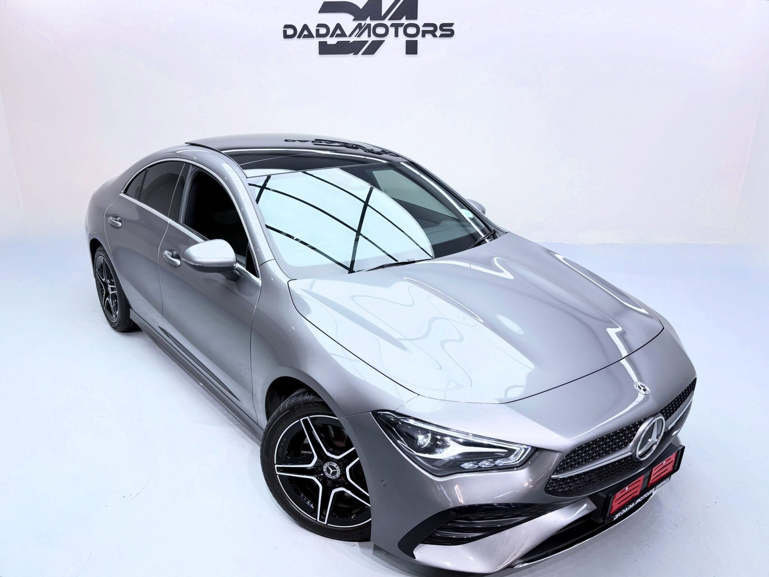 MERCEDES-BENZ CLA 220D AUTO