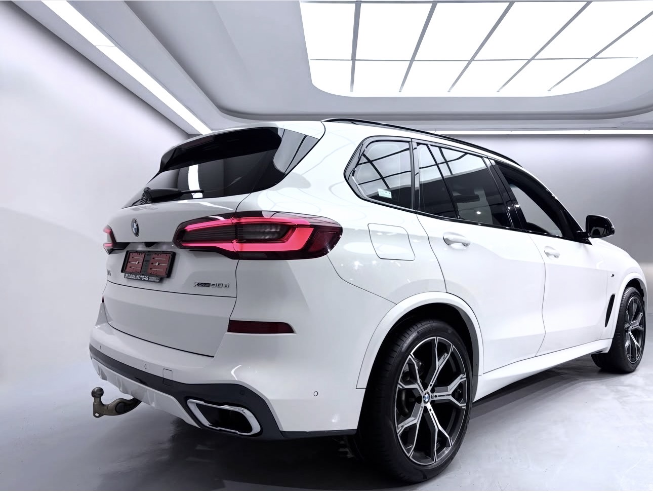 
								BMW X5 xDRIVE30D M SPORT (GO5) full									