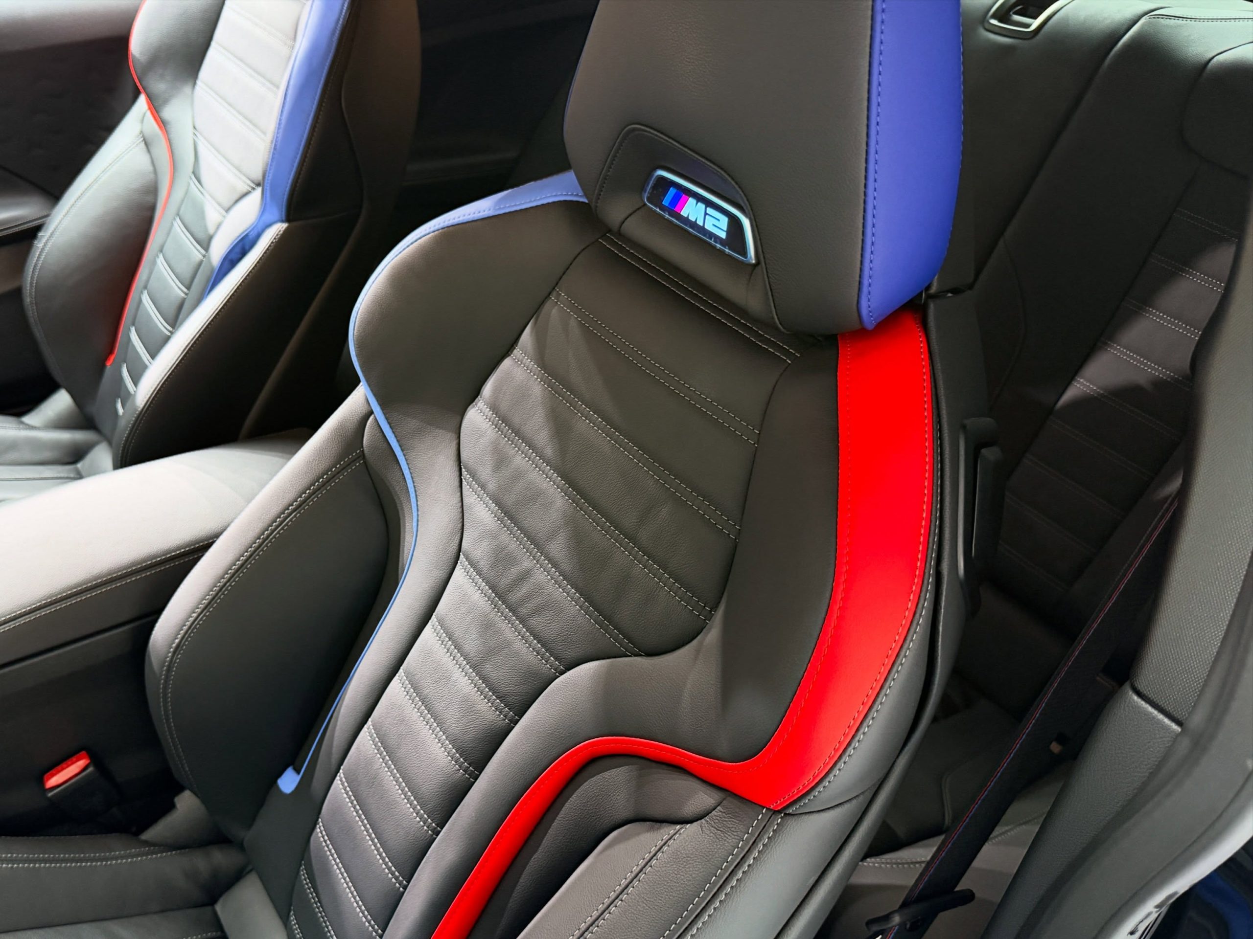 
								BMW M2 M-DCT (G87) full									