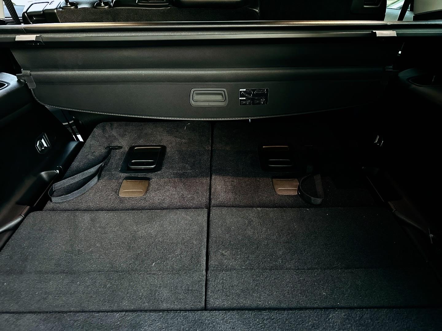 
								JeepGrand CherokeeL 3.6 4×4 Limited full									