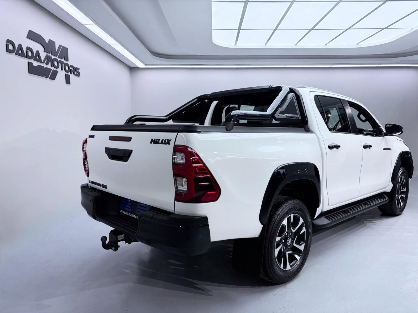 
								ToyotaHilux2.8GD-6 Double Cab Legend 55 full									
