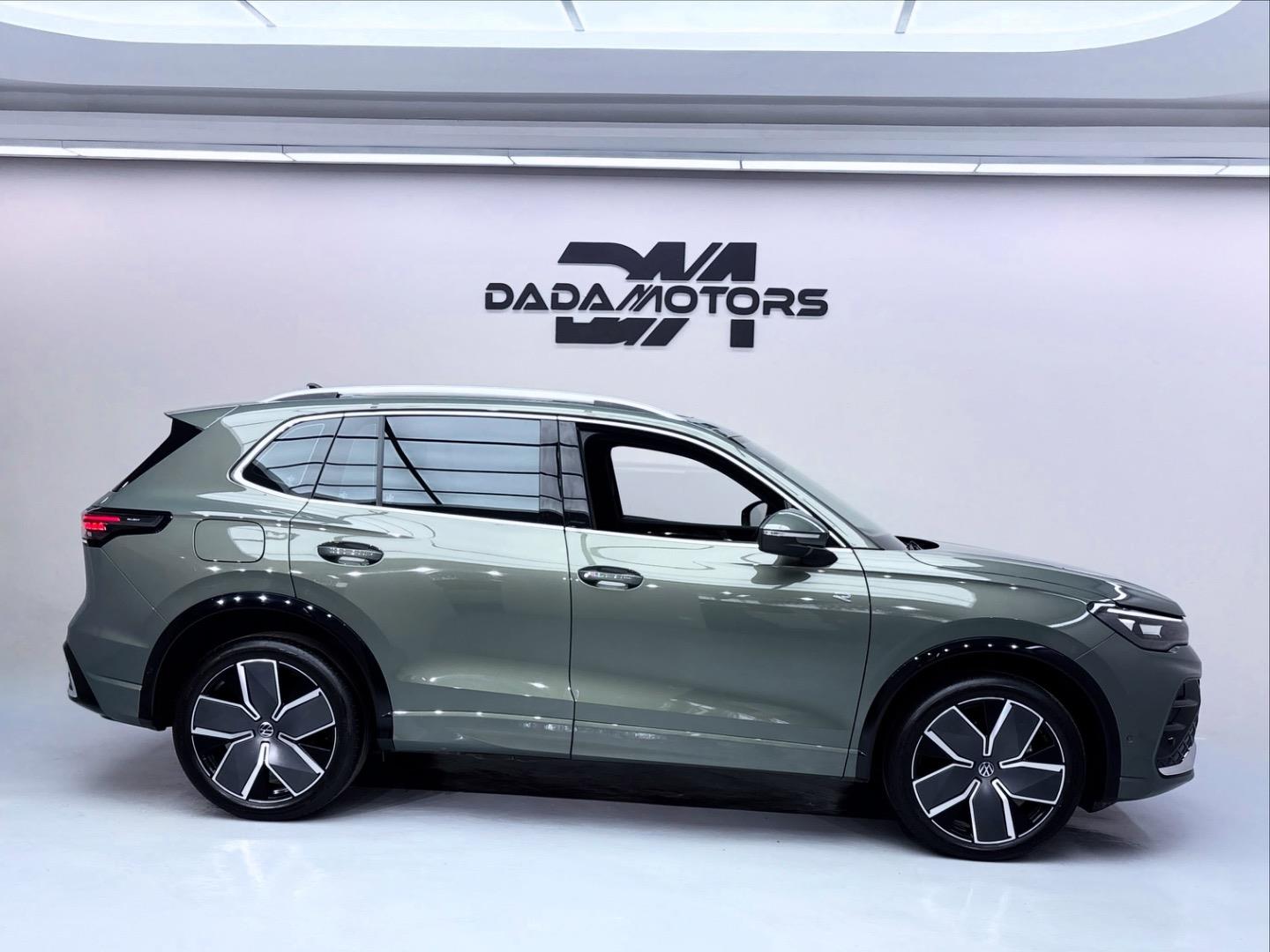 
								VolkswagenTiguan2.0TDI R-Line 4Motion full									