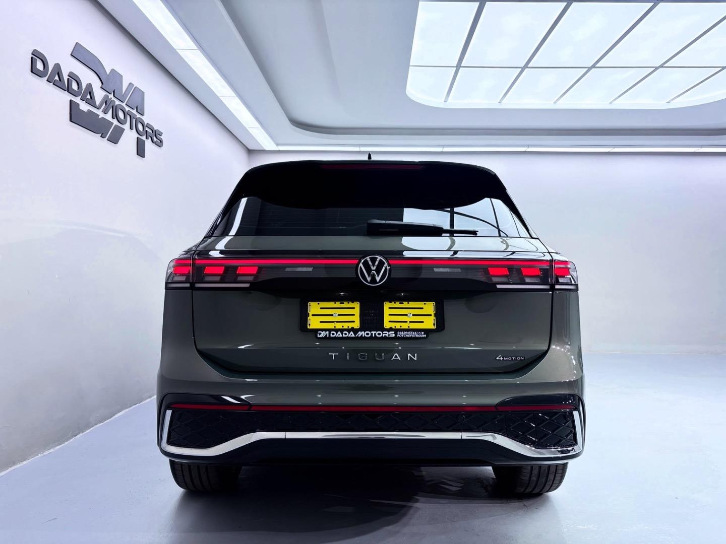 
								VolkswagenTiguan2.0TDI R-Line 4Motion full									