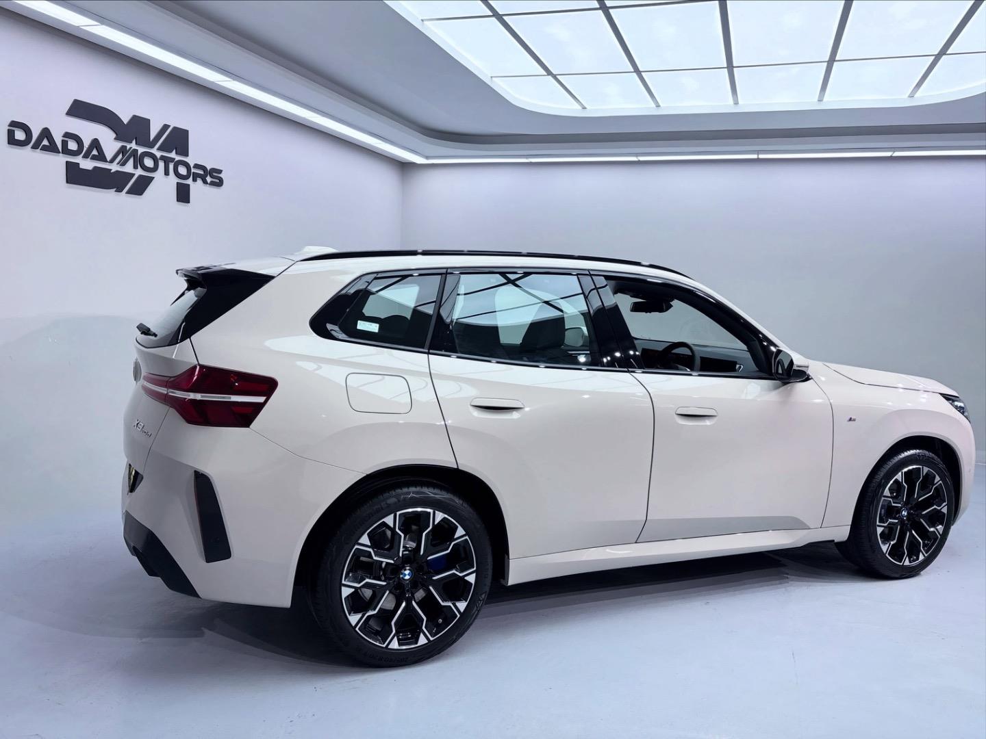 
								BMWX320d xDrive M Sport full									