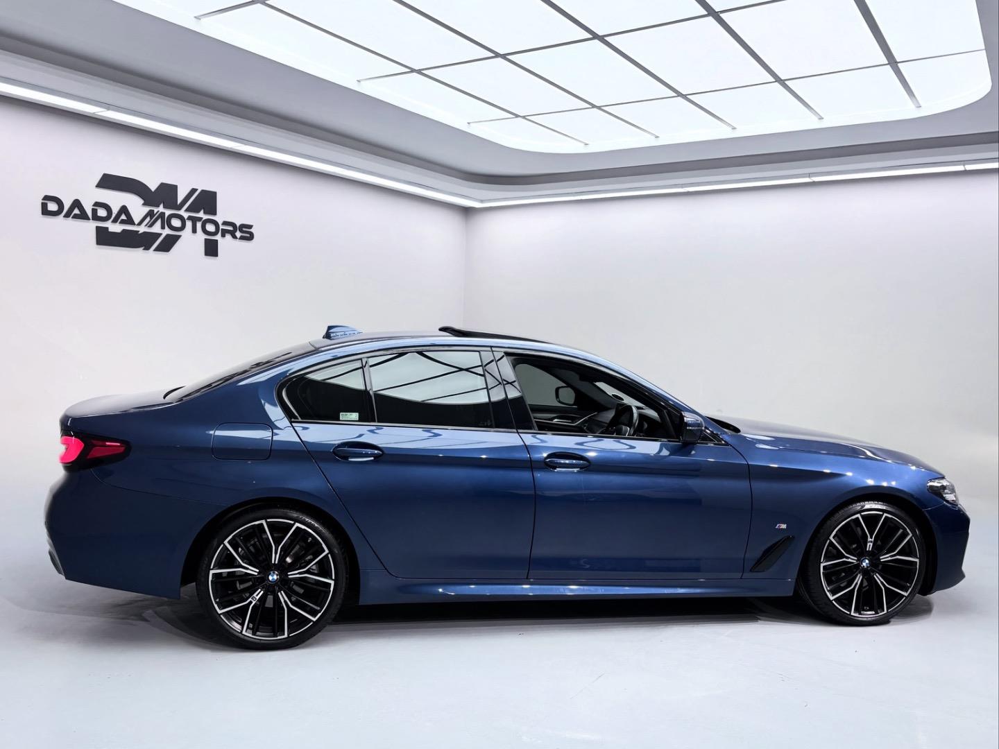 
								BMW5 Series520d M Sport full									