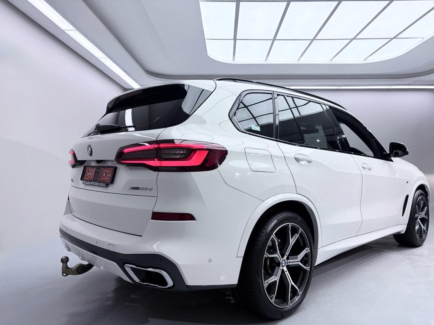 
								BMWX5xDrive30d M Sport full									