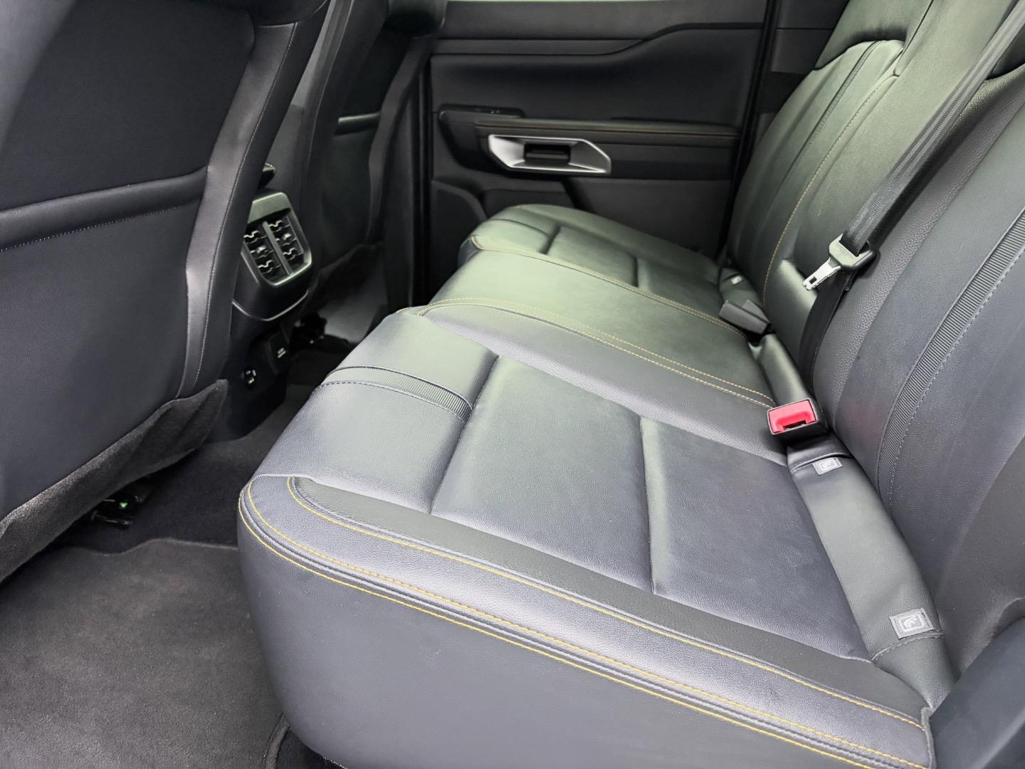 
								FordRanger2.0 Biturbo Double Cab Wildtrak full									