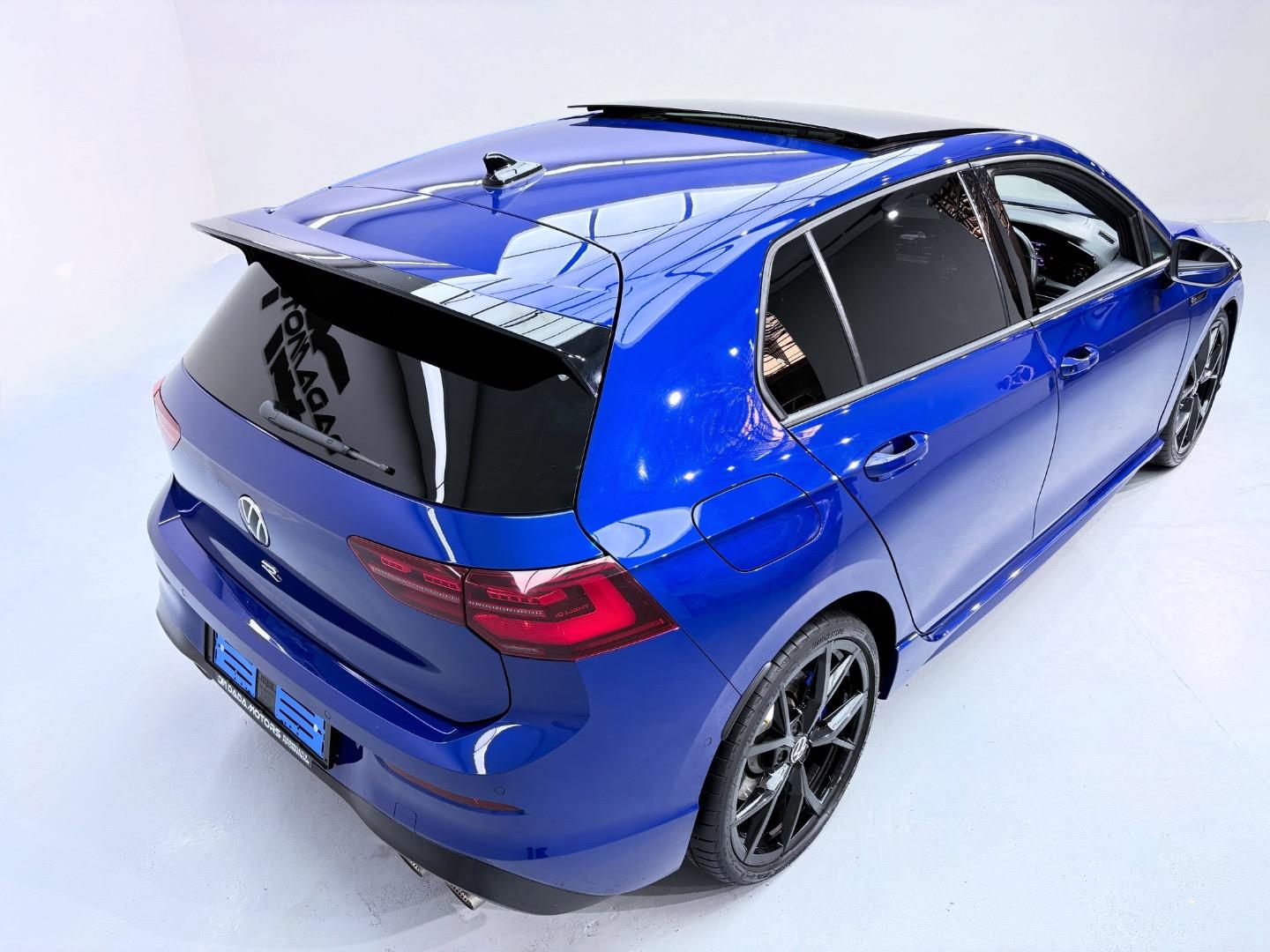 
								VolkswagenGolfR full									