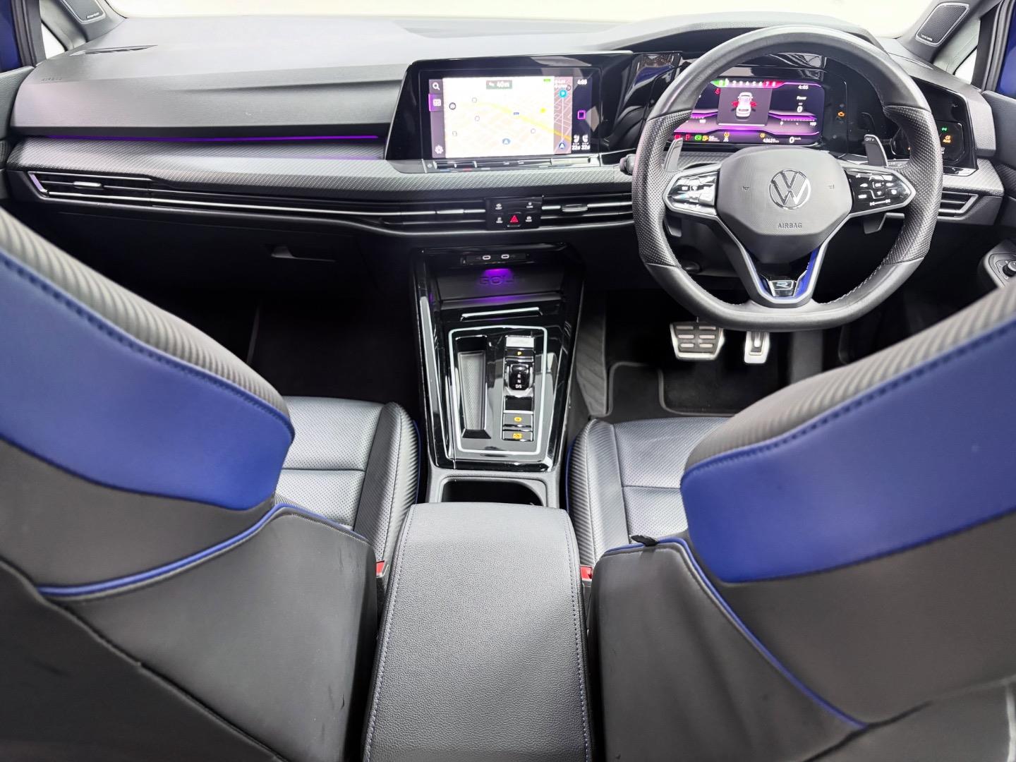 
								VolkswagenGolfR full									