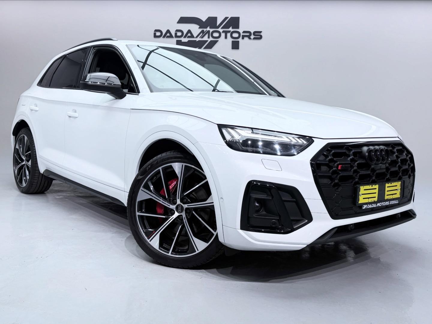AudiSQ5TFSI Quattro Black Edition