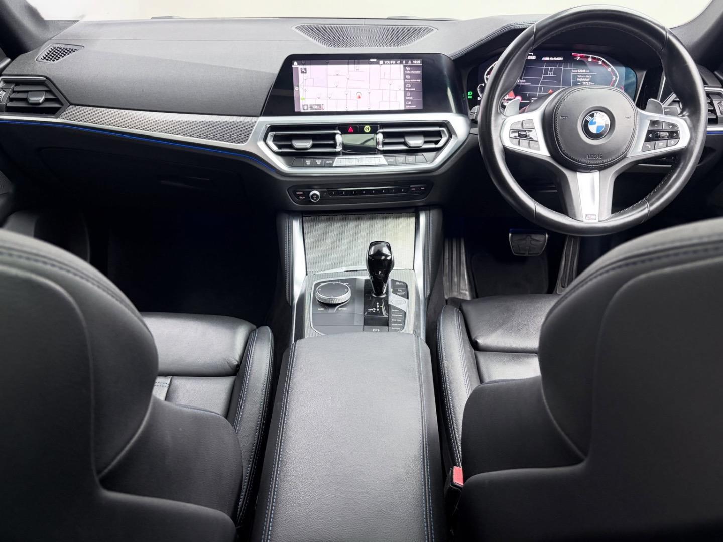 
								BMW4 SeriesM440i xDrive Gran Coupe full									