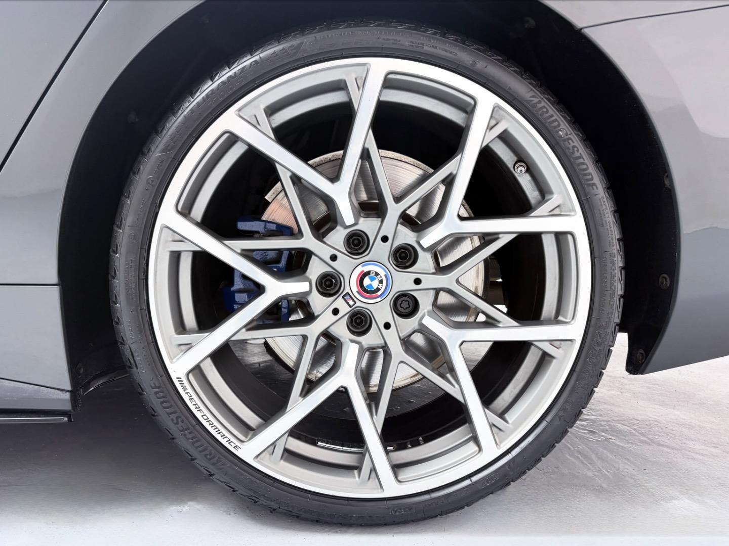 
								BMW4 SeriesM440i xDrive Gran Coupe full									
