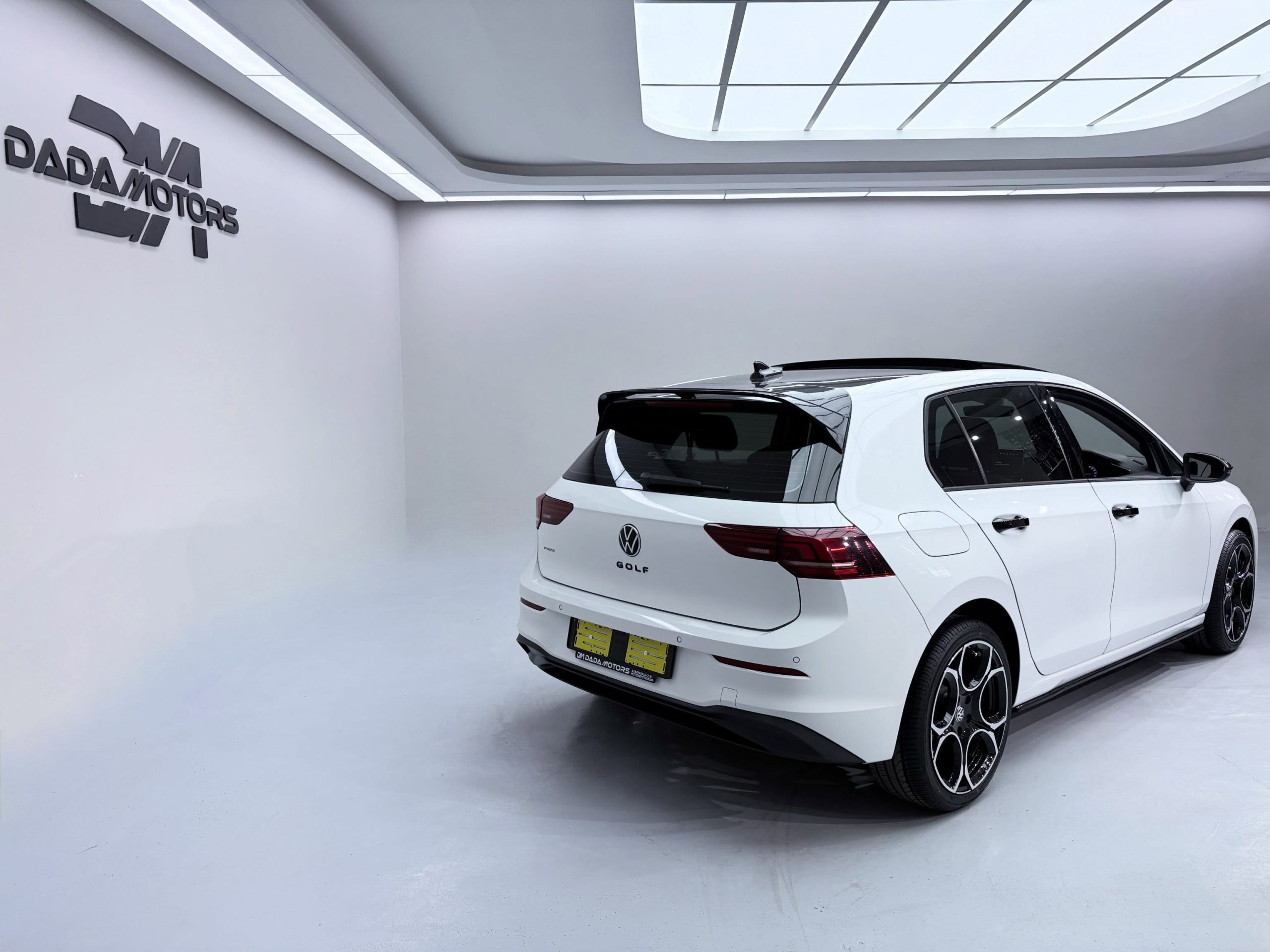 
								VOLKSWAGEN GOLF 1.4 TSI LIFE +TIPTRONIC (110KW) full									