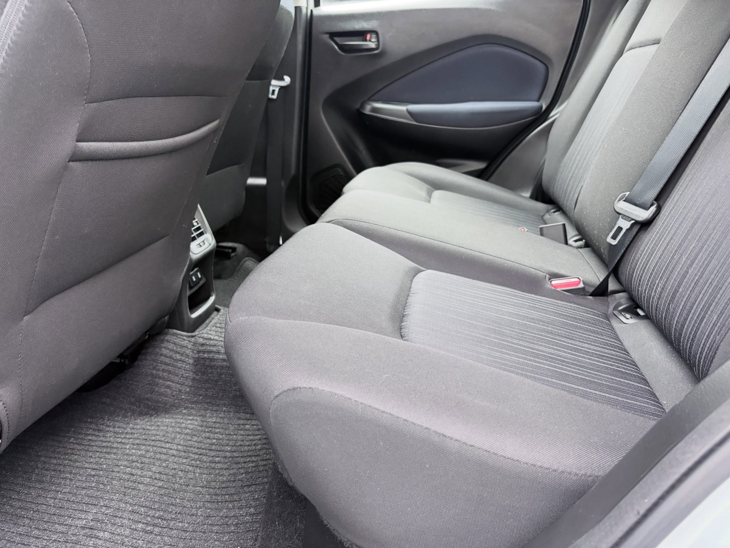
								TOYOTA STARLET 1.5 XI full									