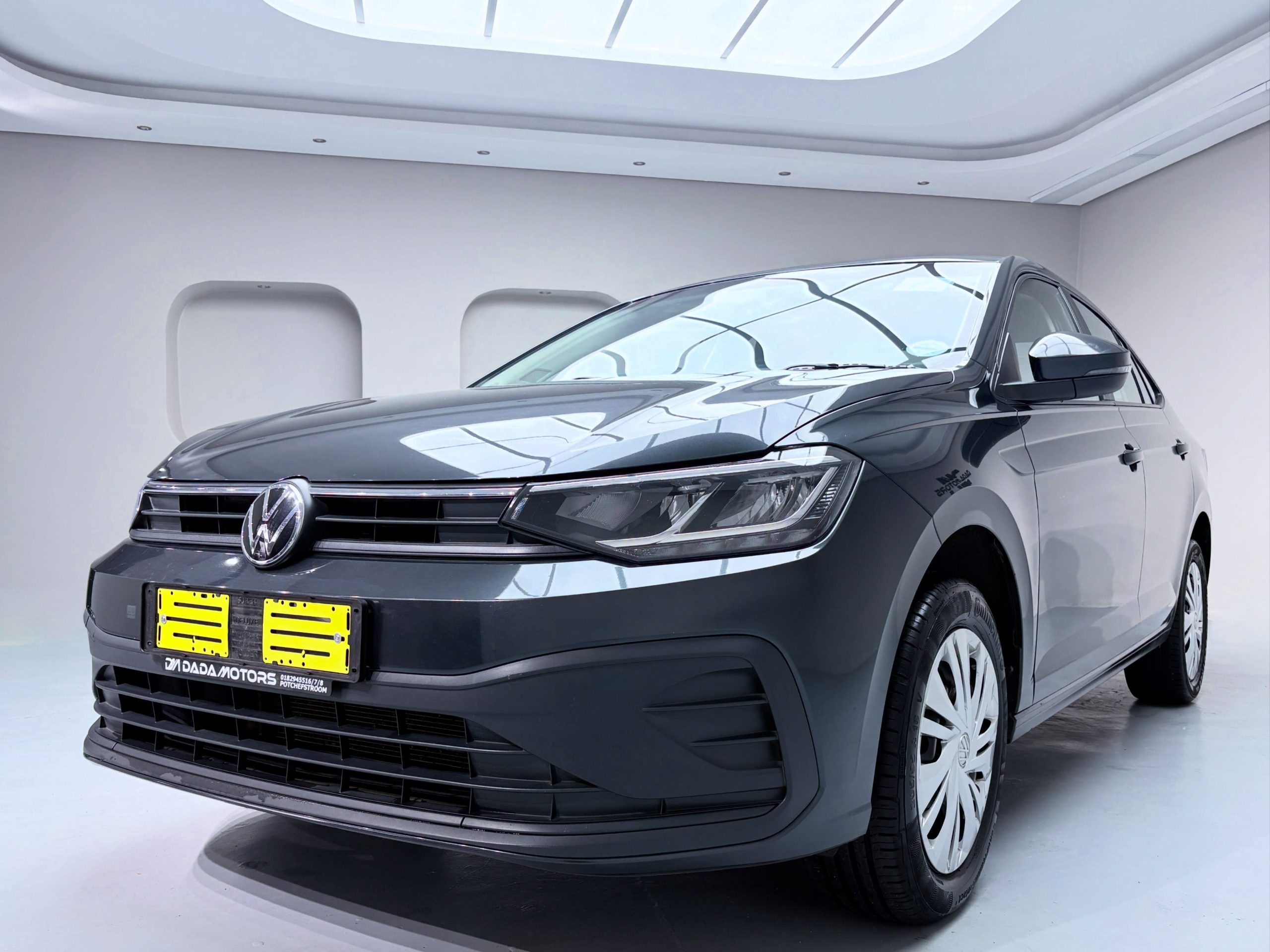 
								VOLKSWAGEN POLO 1.6 TIPTRONIC full									