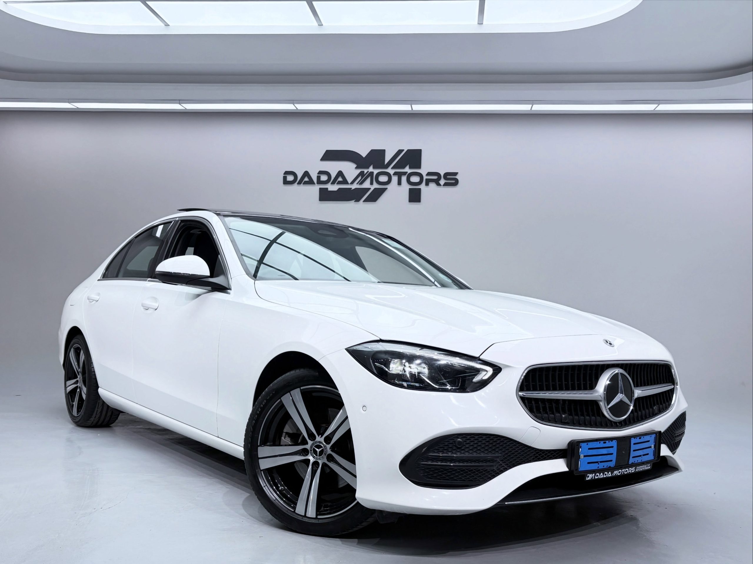 MERCEDES-BENZ C200 AVANT-GARDE A/T