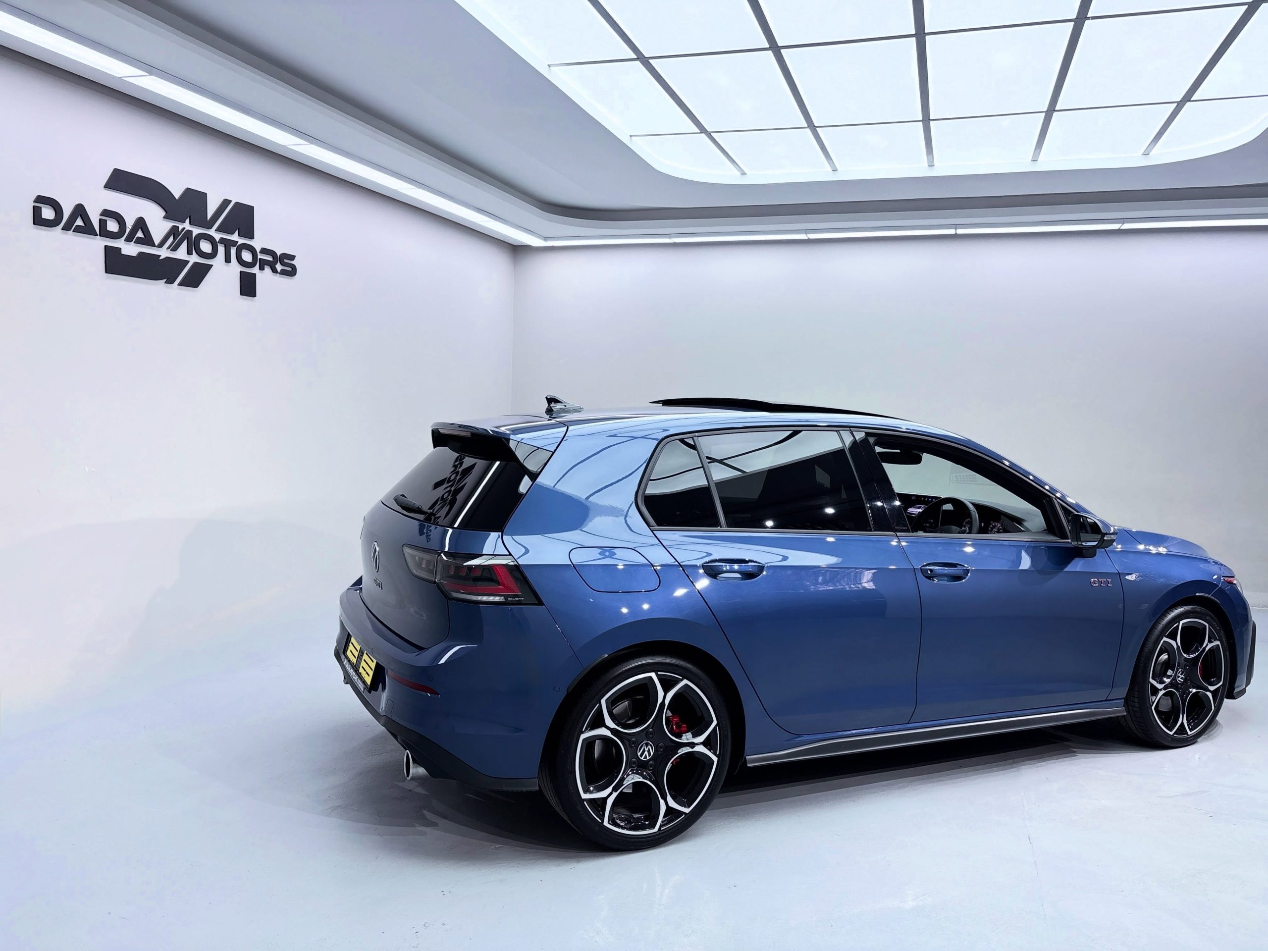 VOLKSWAGEN GOLF 8 GTI TSI DSG