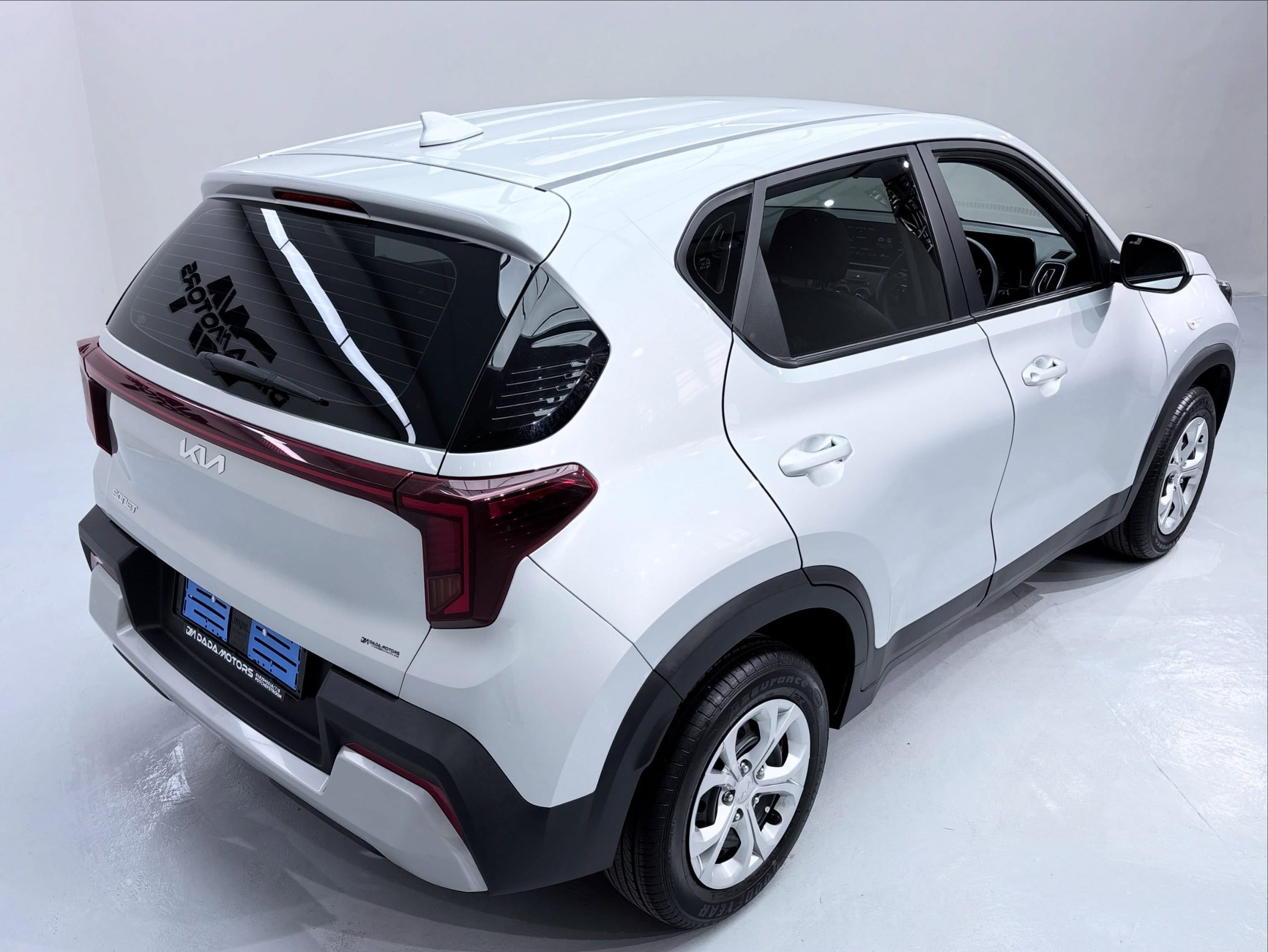 
								KIA SONET 1.5 CVT LS full									