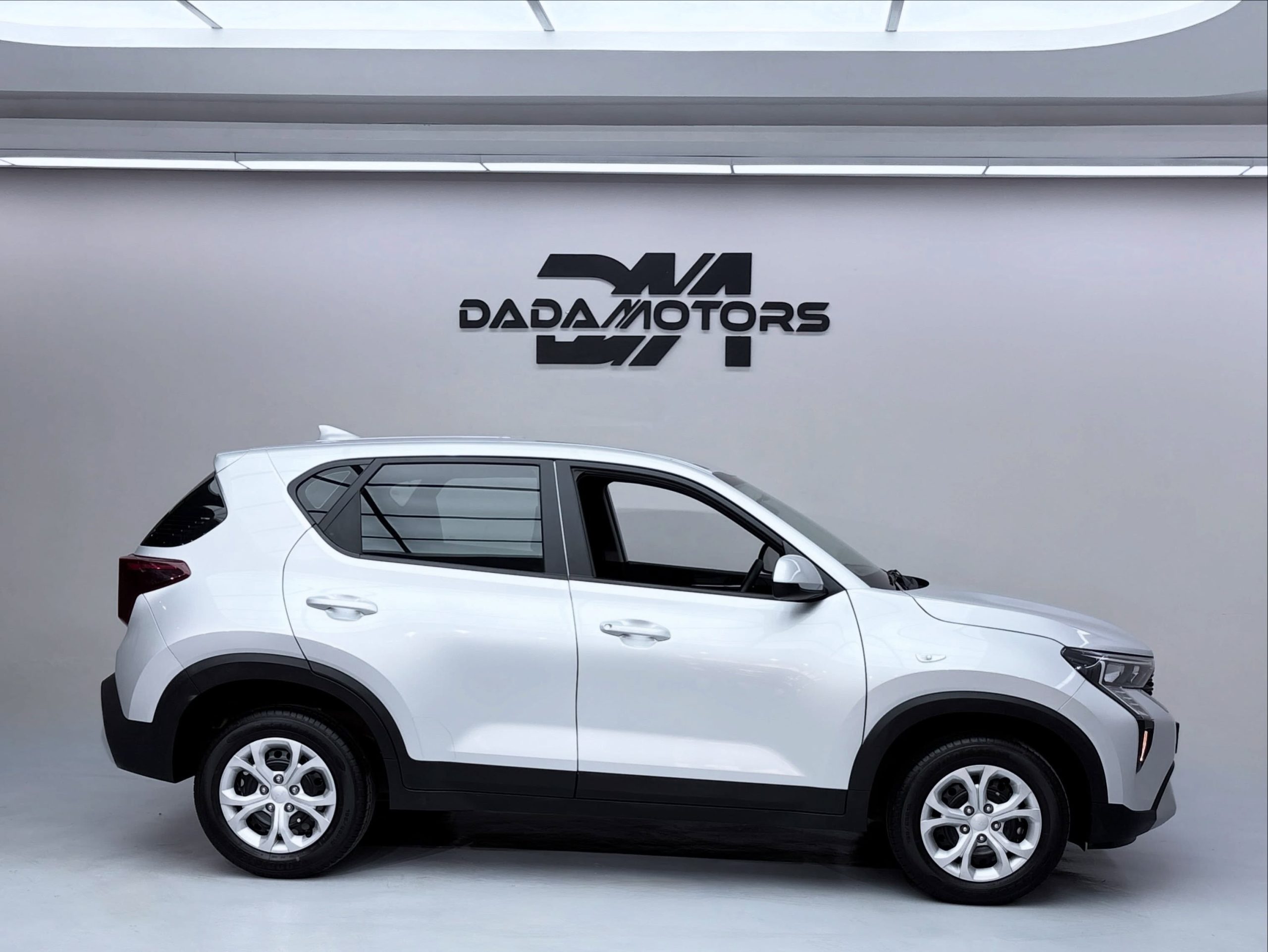 
								KIA SONET 1.5 CVT LS full									