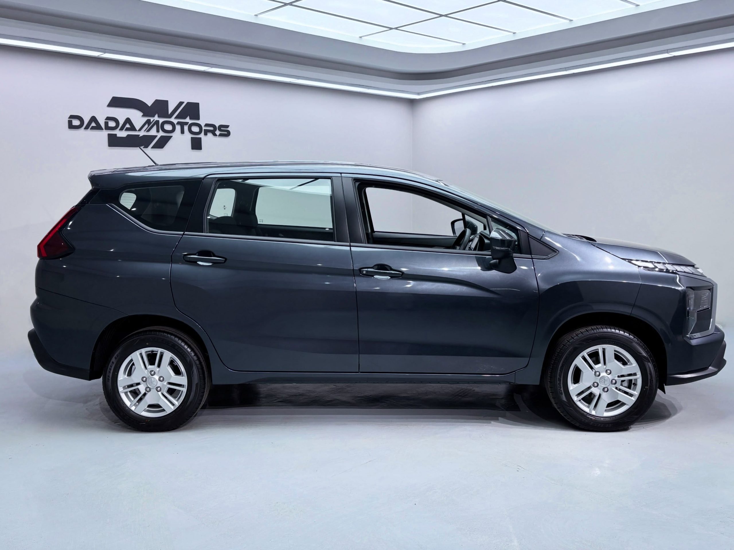 
								MITSUBISHI XPANDER 1.5 full									