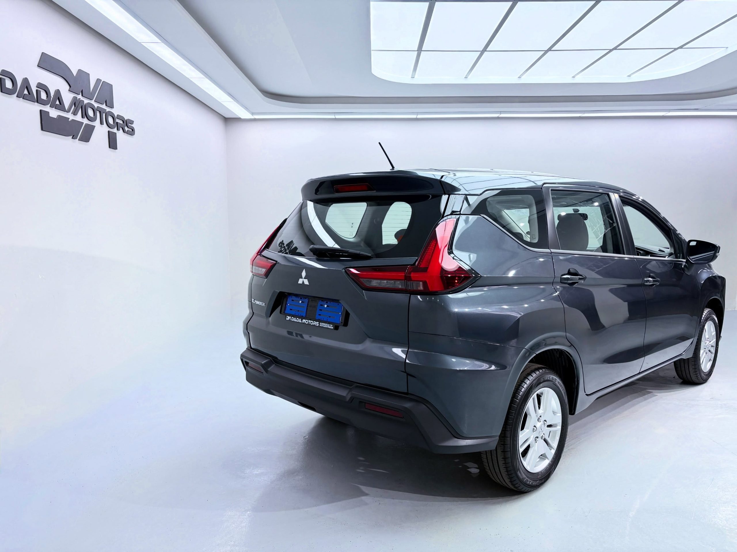 
								MITSUBISHI XPANDER 1.5 full									