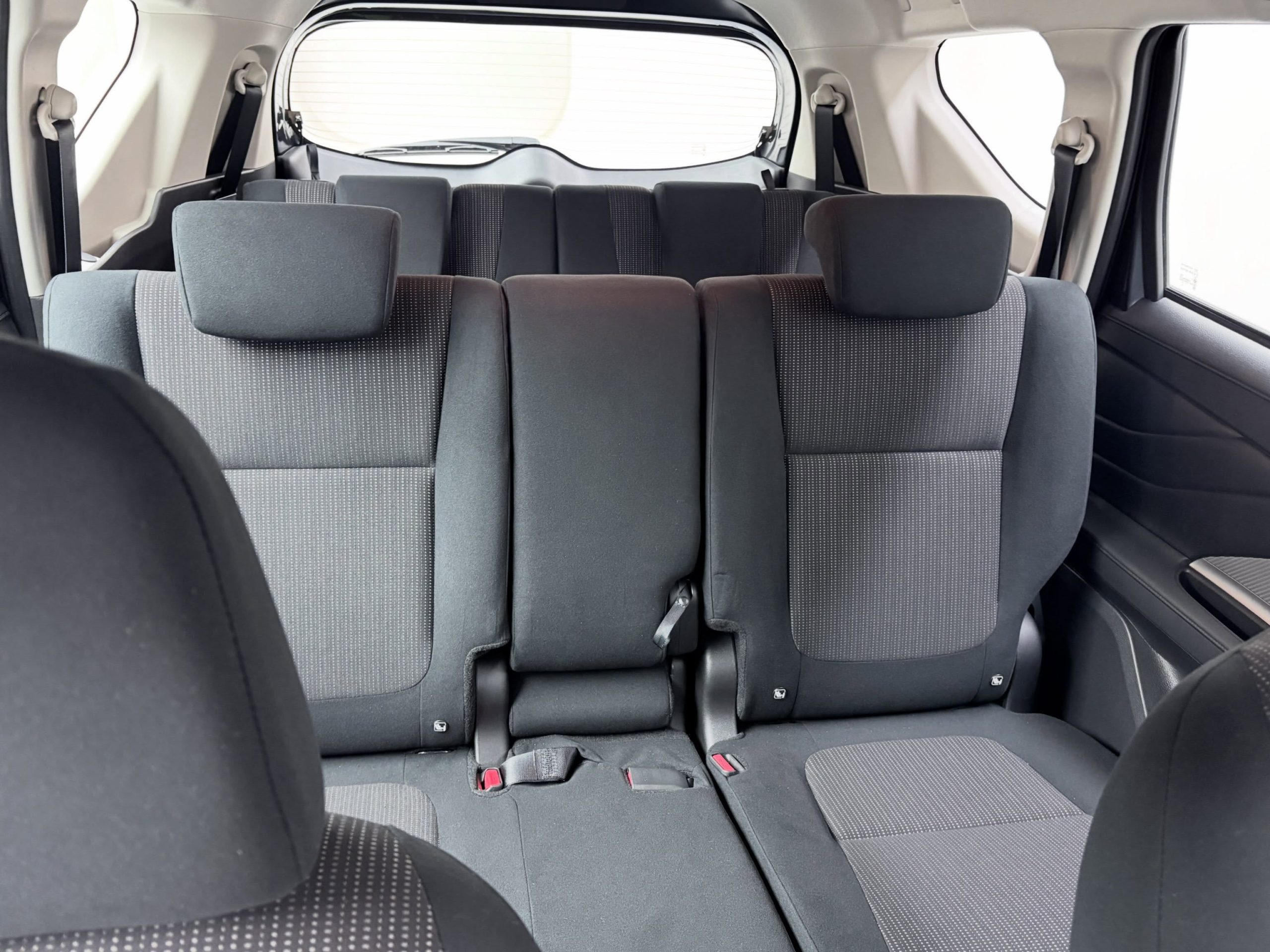 
								MITSUBISHI XPANDER 1.5 full									
