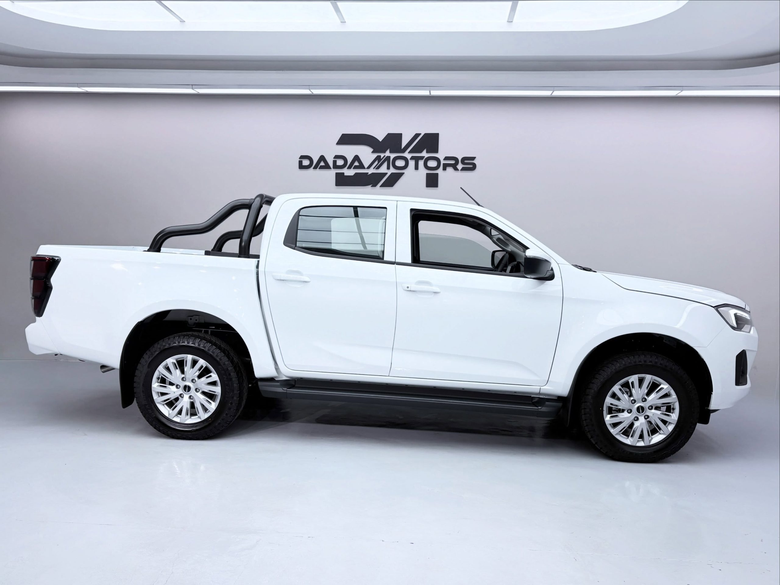 
								ISUZU D-MAX 1.9 HR LSA/T D/U P/U full									