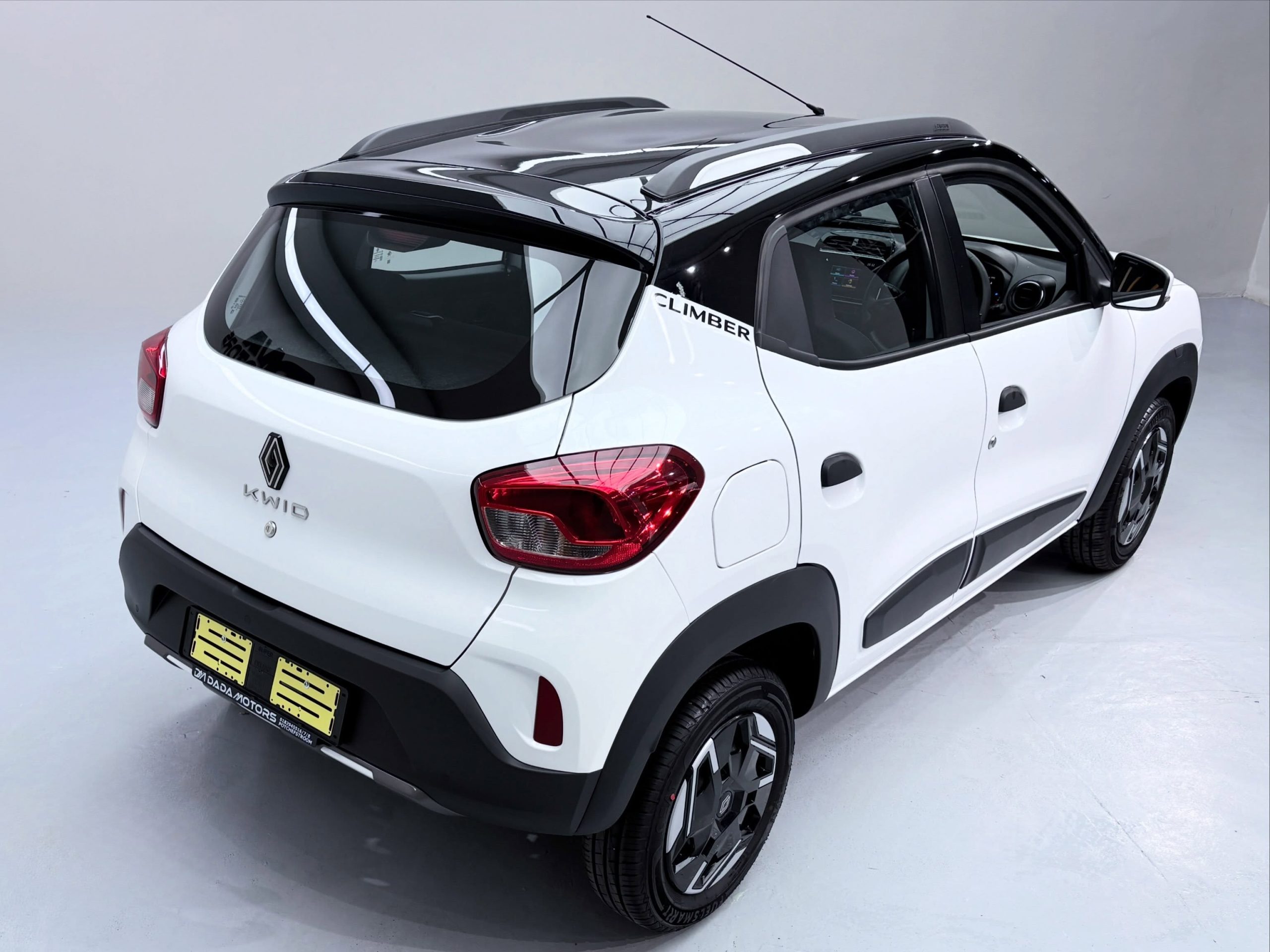 
								RENAULT KWID 1.0 CLIMBER 5DR full									