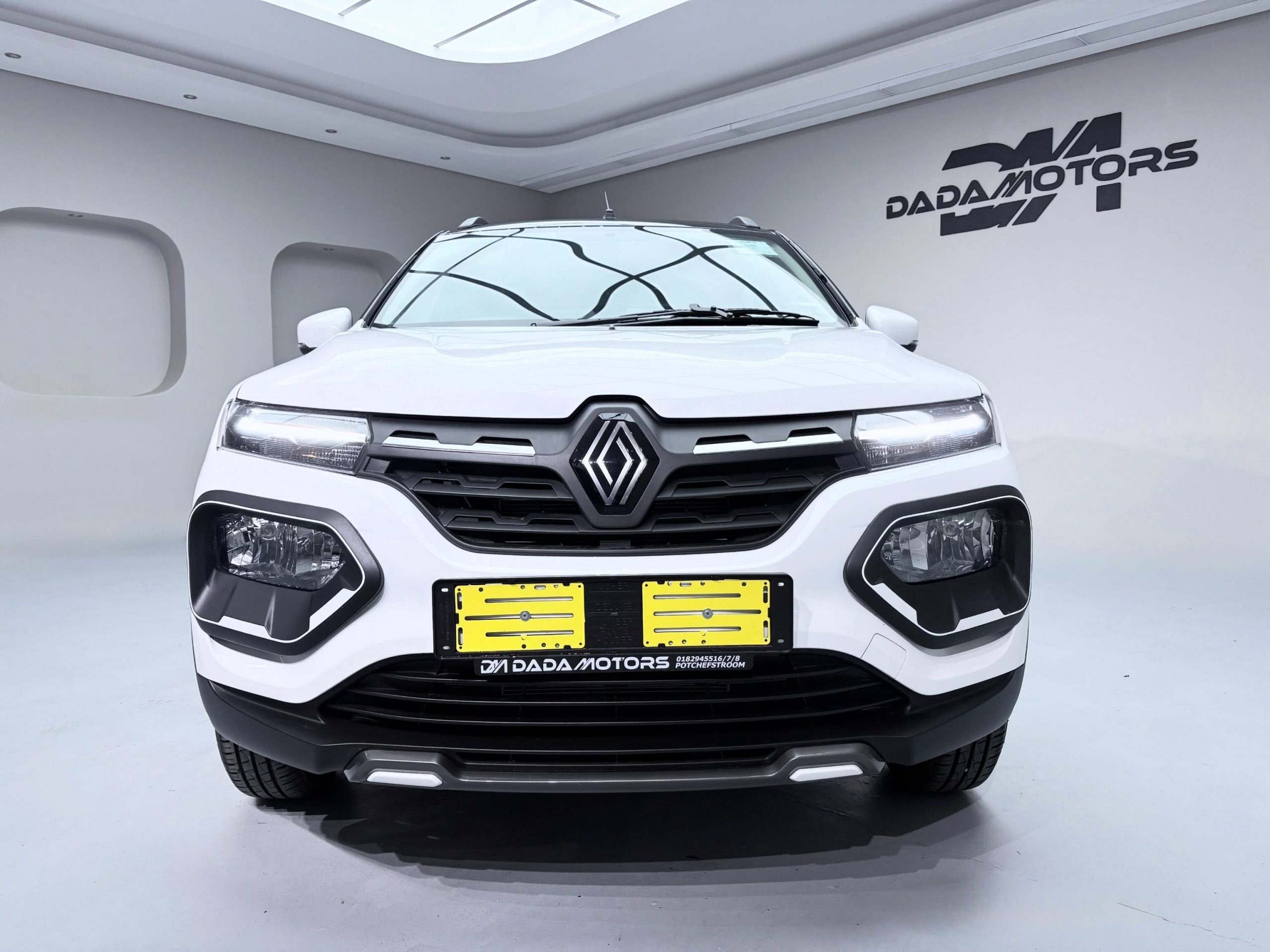 
								RENAULT KWID 1.0 CLIMBER 5DR full									