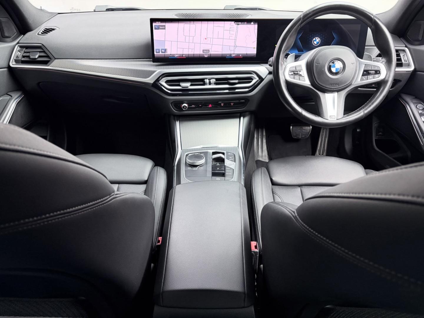 
								BMW3 Series320d M Sport full									