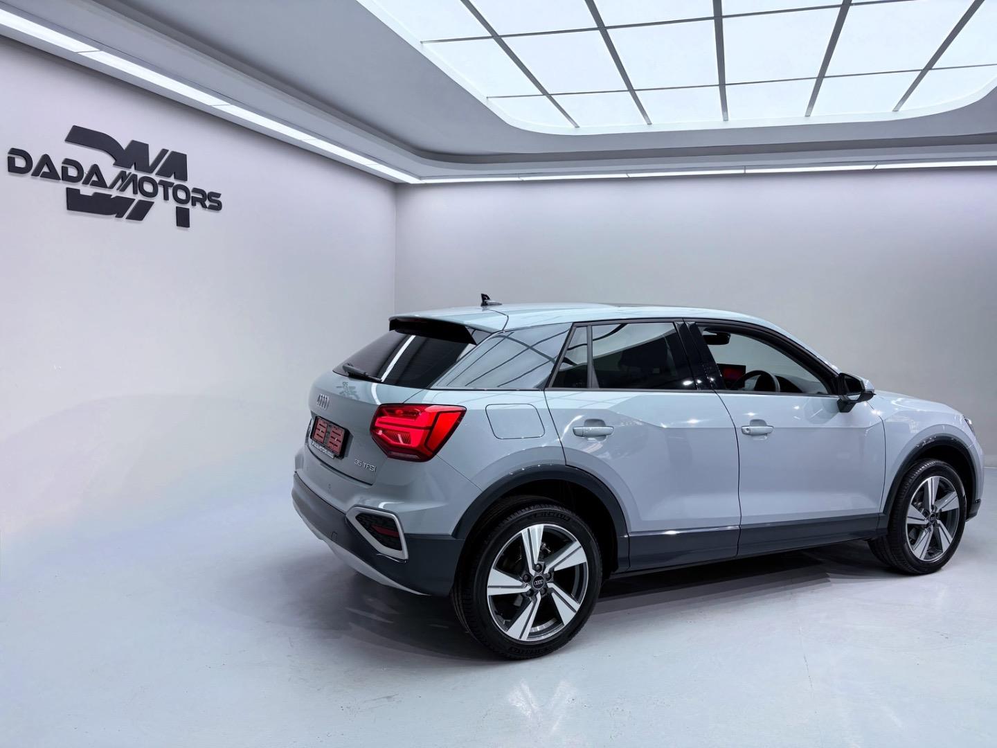 
								AudiQ235TFSI Urban Edition full									