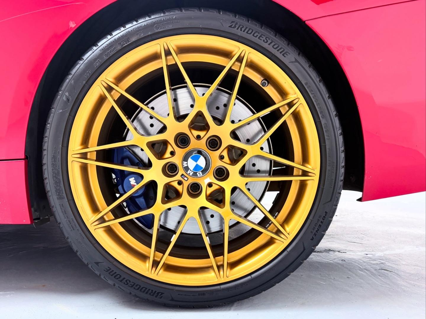 
								BMWM4Coupe Competition full									
