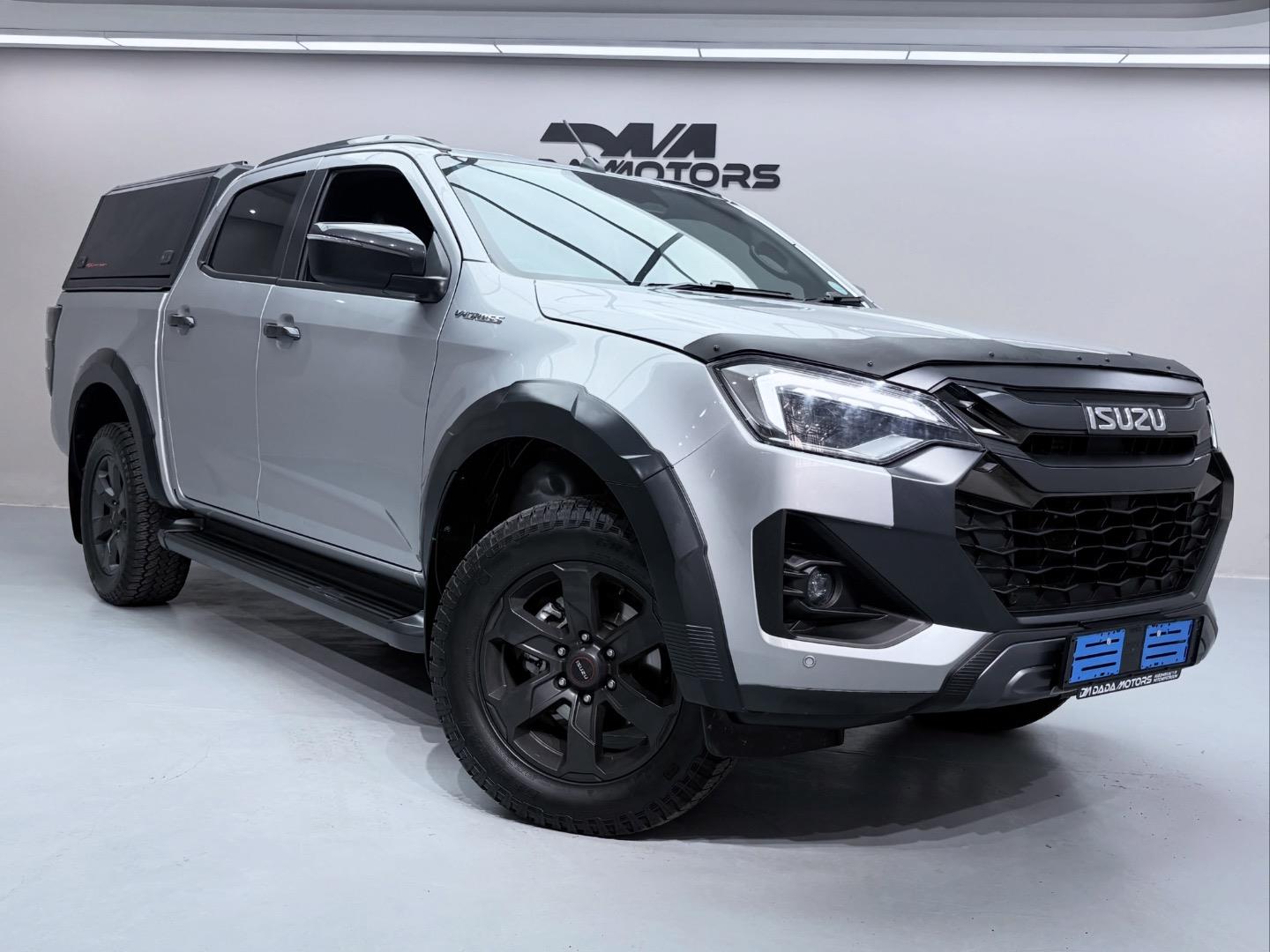 
								IsuzuD-Max3.0TD Double Cab V-Cross full									