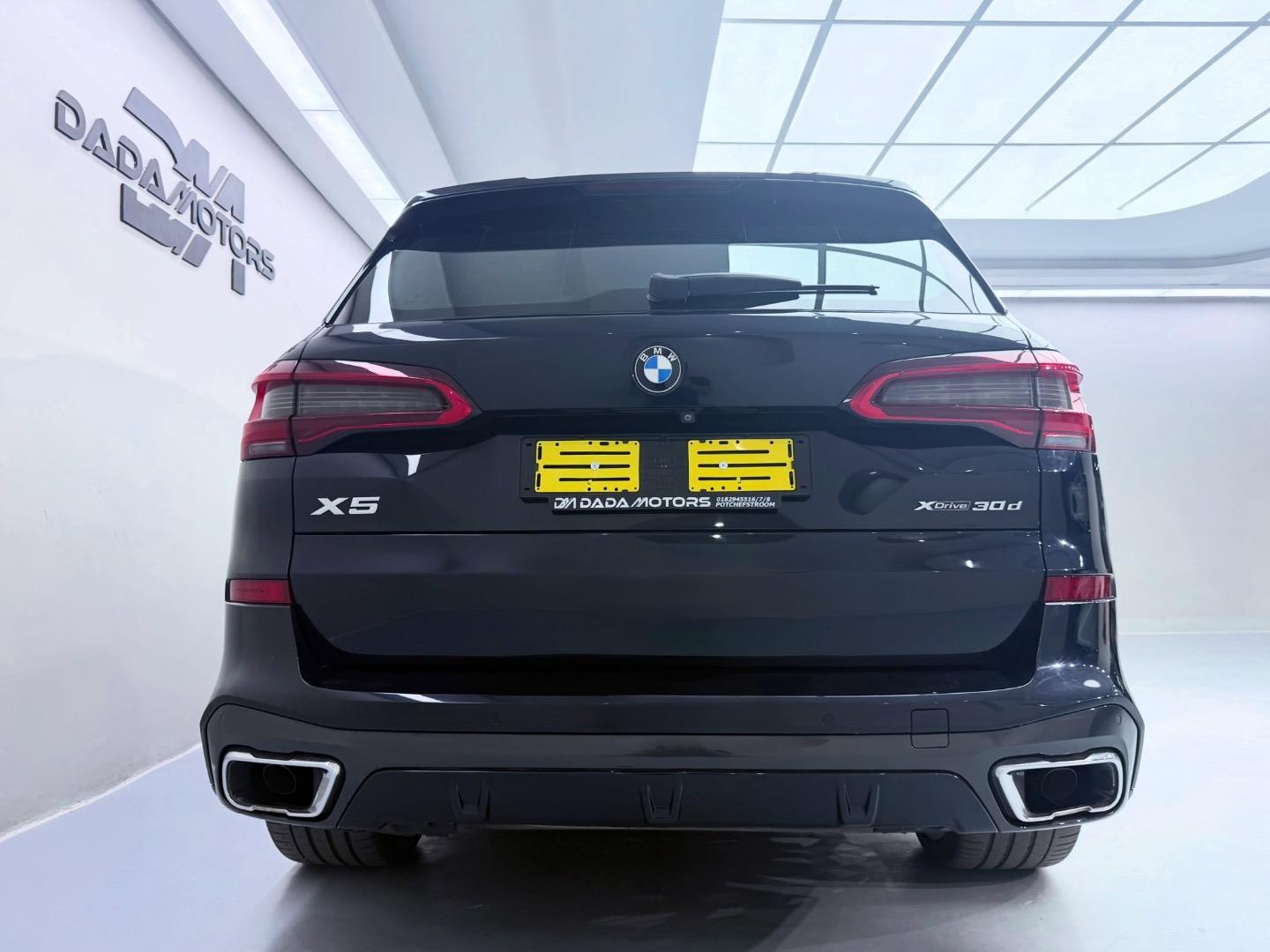 
								BMWX5xDrive30d M Sport full									