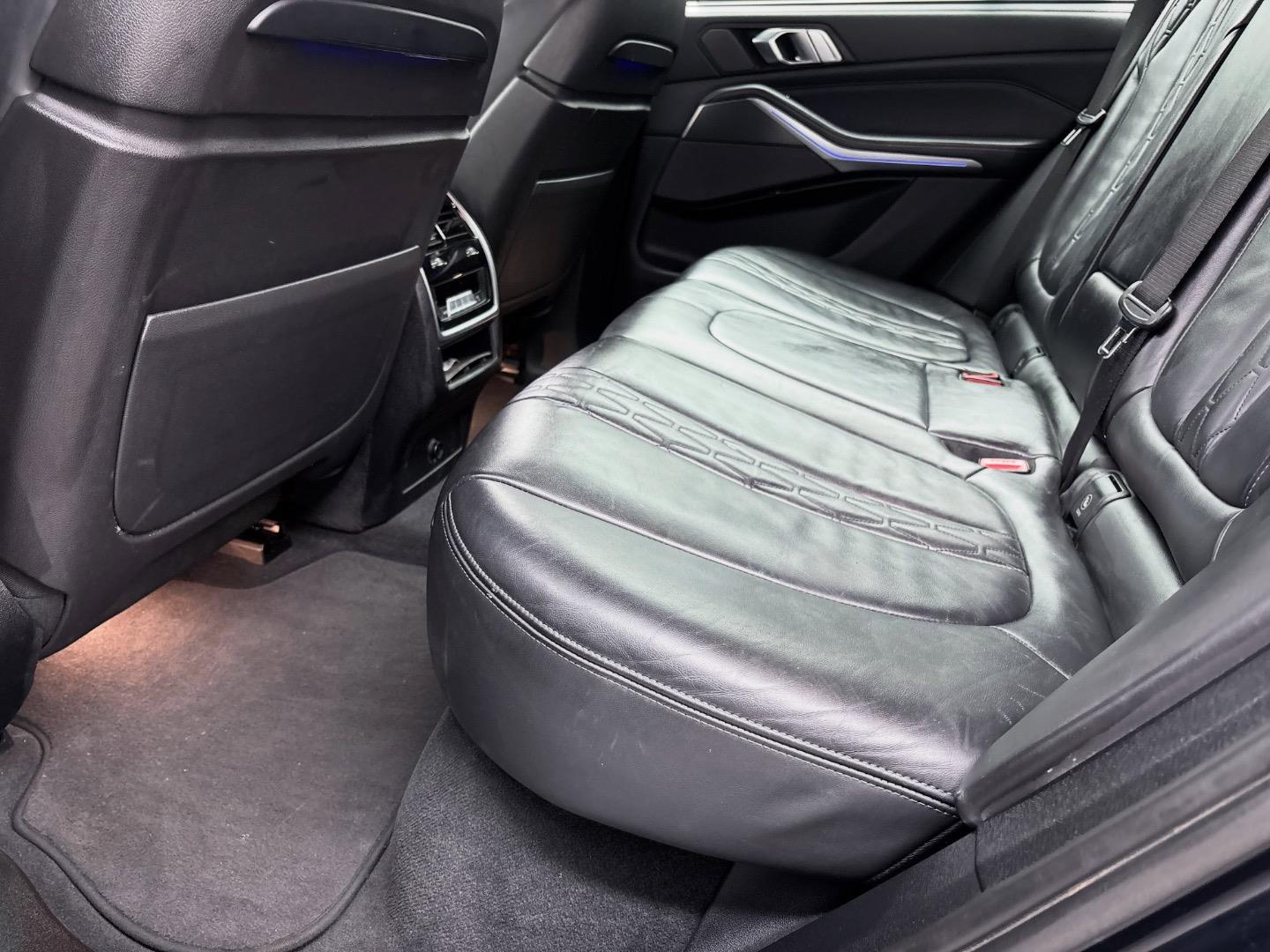 
								BMWX5xDrive30d M Sport full									