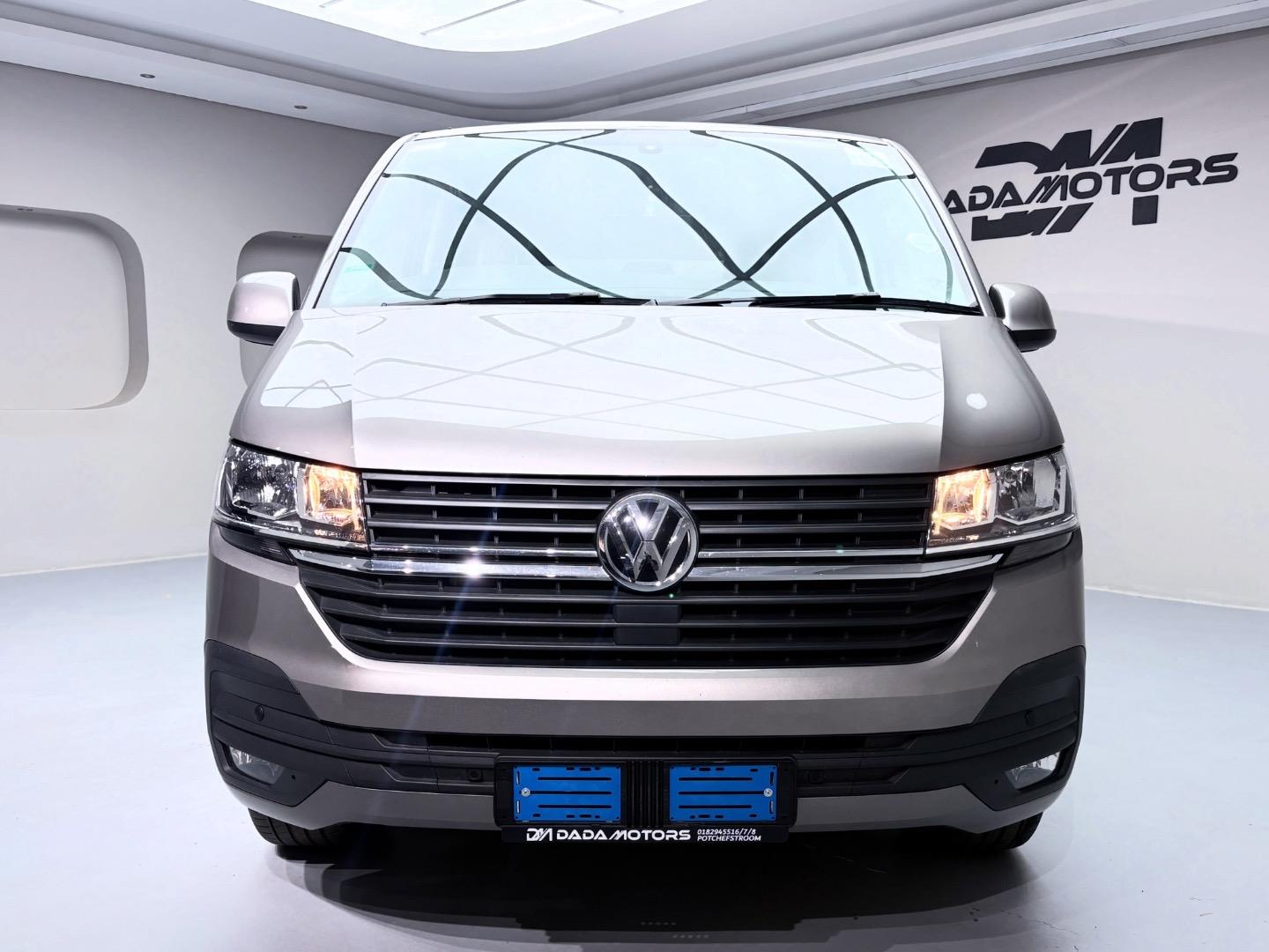
								VolkswagenTransporter2.0TDI 110kW Kombi SWB Trendline full									