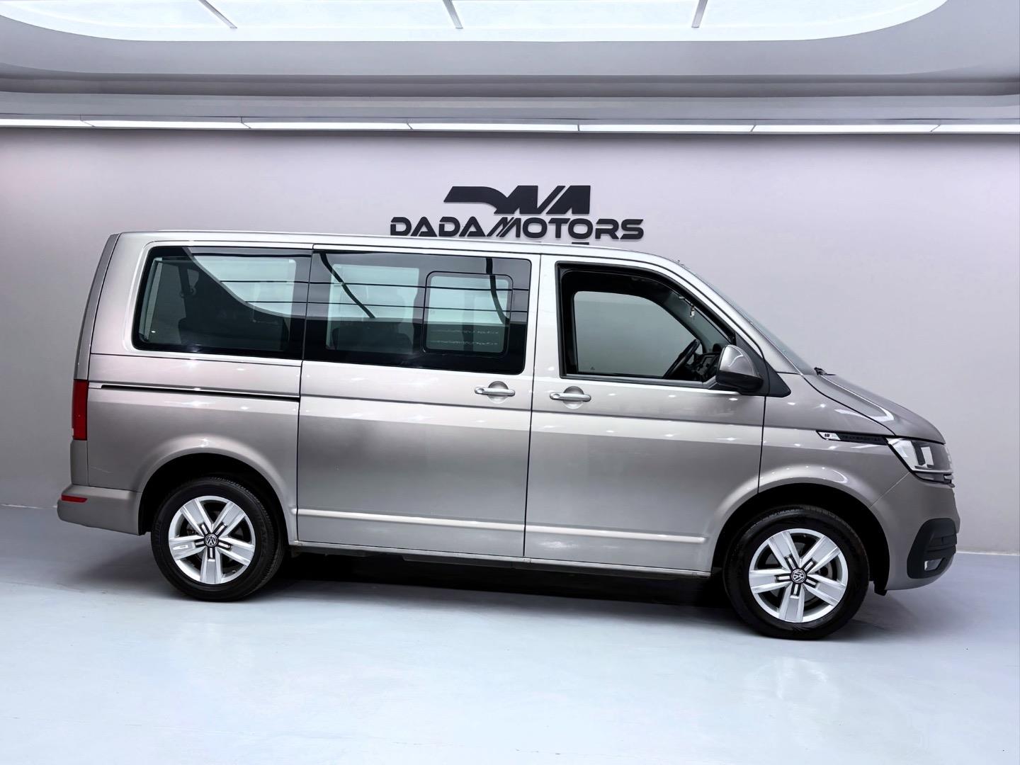 
								VolkswagenTransporter2.0TDI 110kW Kombi SWB Trendline full									
